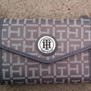 Tommy Hilfiger Wallet
